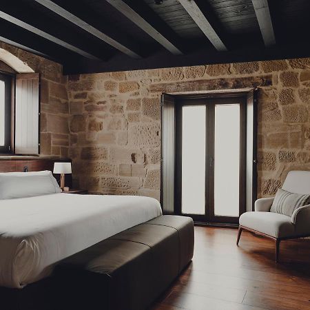 Santa Maria Briones Hotel Bagian luar foto